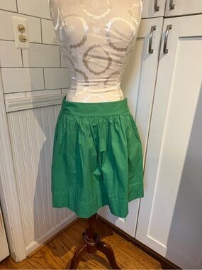 Bananna Republic Gathered Green Cotton short Skirt with faux pockets